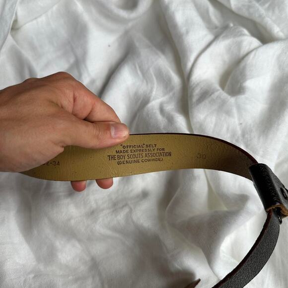 Vintage 60s 70s Boyscout Of Canada Leather Metal Clasp Belt - Picture 6 of 8
